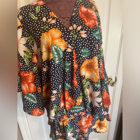 Easel Floral Print Polka Dot V Neck Tunic Top 3/4 Sleeve Oversized Sz Medium - Picture 7 of 13